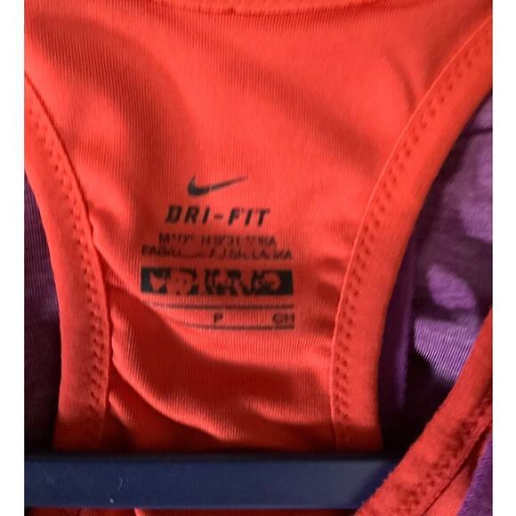 Nike Women's Purple Tank with Built in red Sports Bra Sz SP - Picture 3 of 4